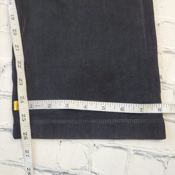 Chico’s Travelers Woman’s black pants size 1 short - Picture 4 of 10